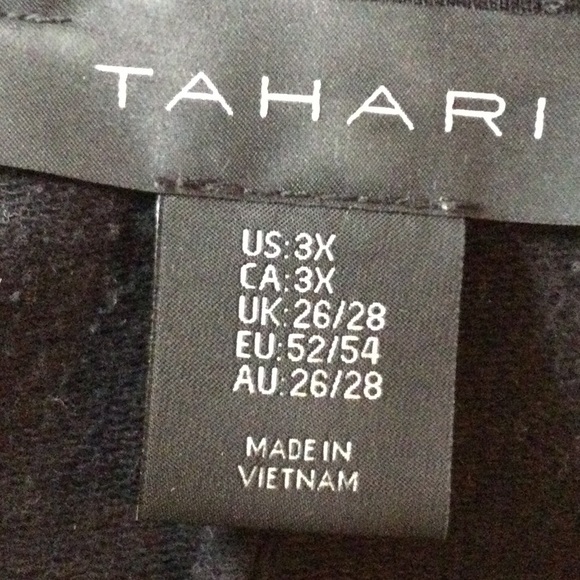 Black blazer. I liked it so much, I had two in my closet. - Picture 4 of 5